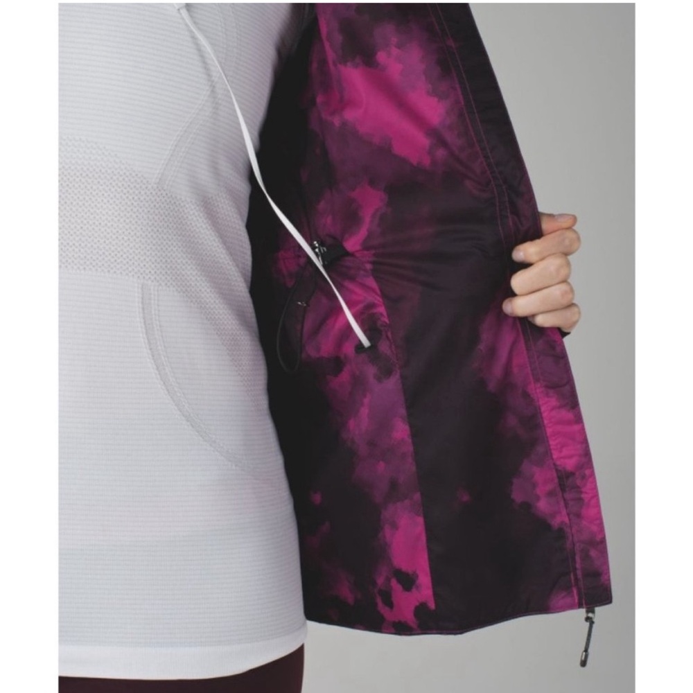 Lululemon Vent It Out Windbreaker Jacket - Picture 6 of 11